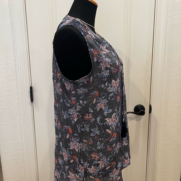 St. John’s Bay sleeveless blouse Size Large - Picture 4 of 7